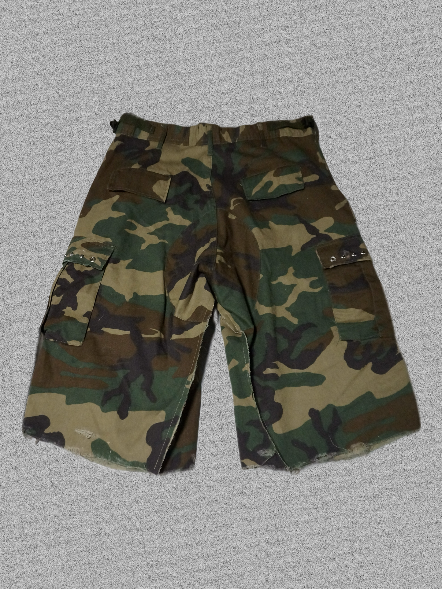 SKELETON JOGGER SHORTS