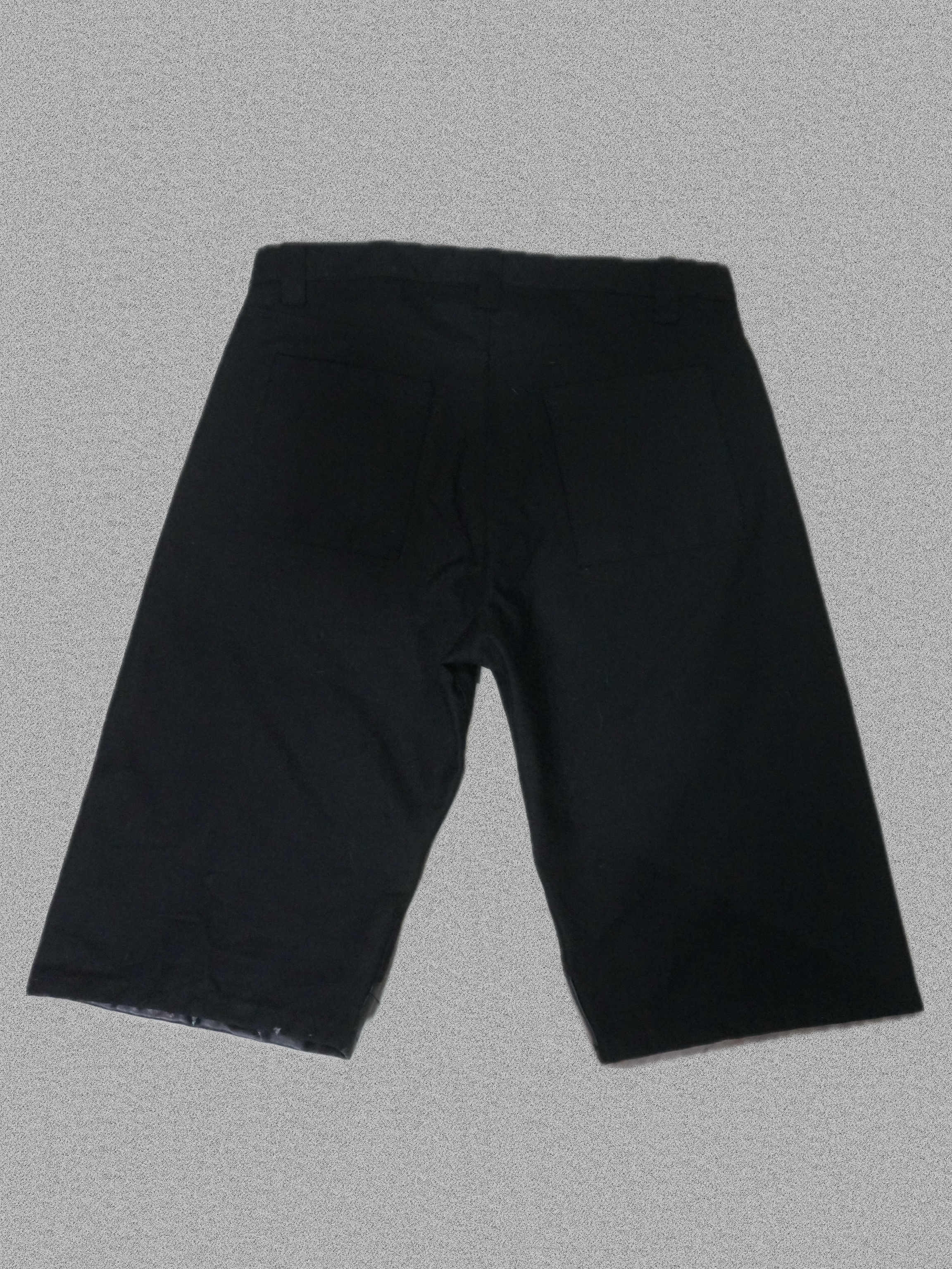 FIRE PATCH SHORTS