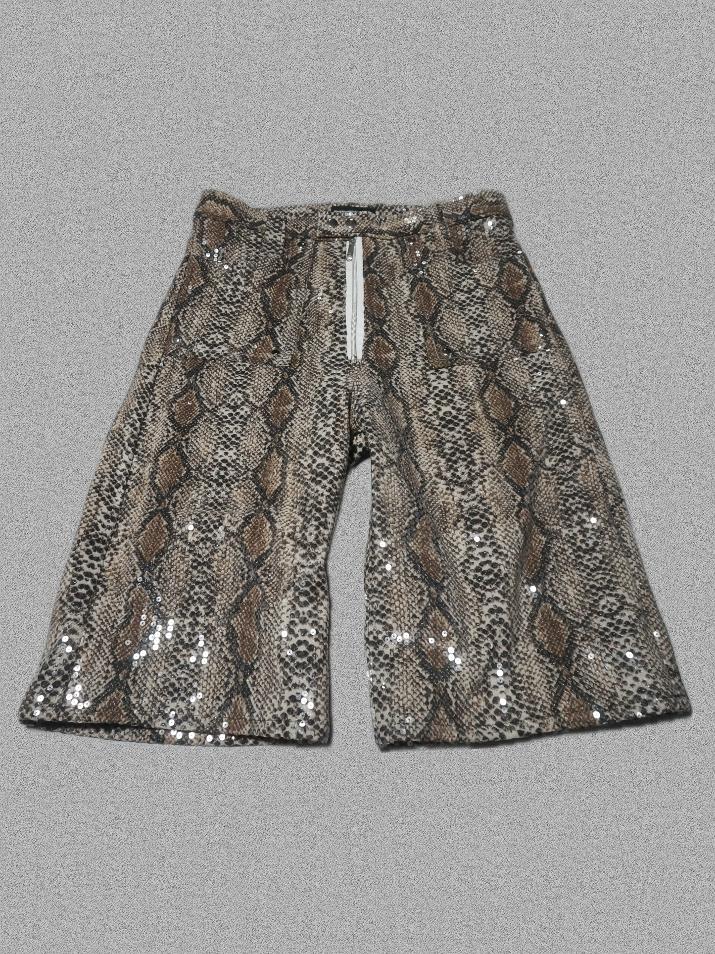 PYTHON SEQUIN SHORT