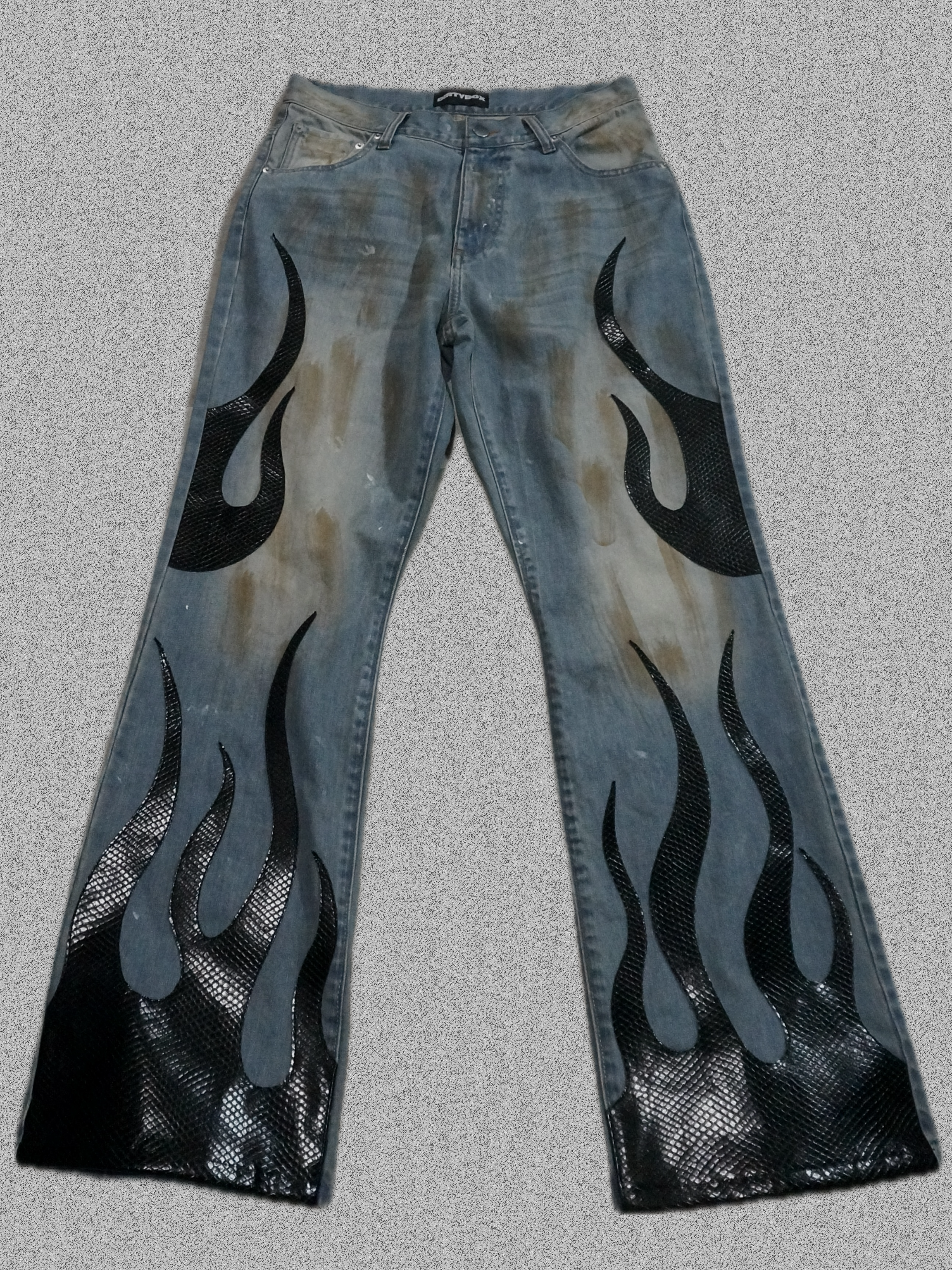 FIRE PATCH JEANS【SNAKE】