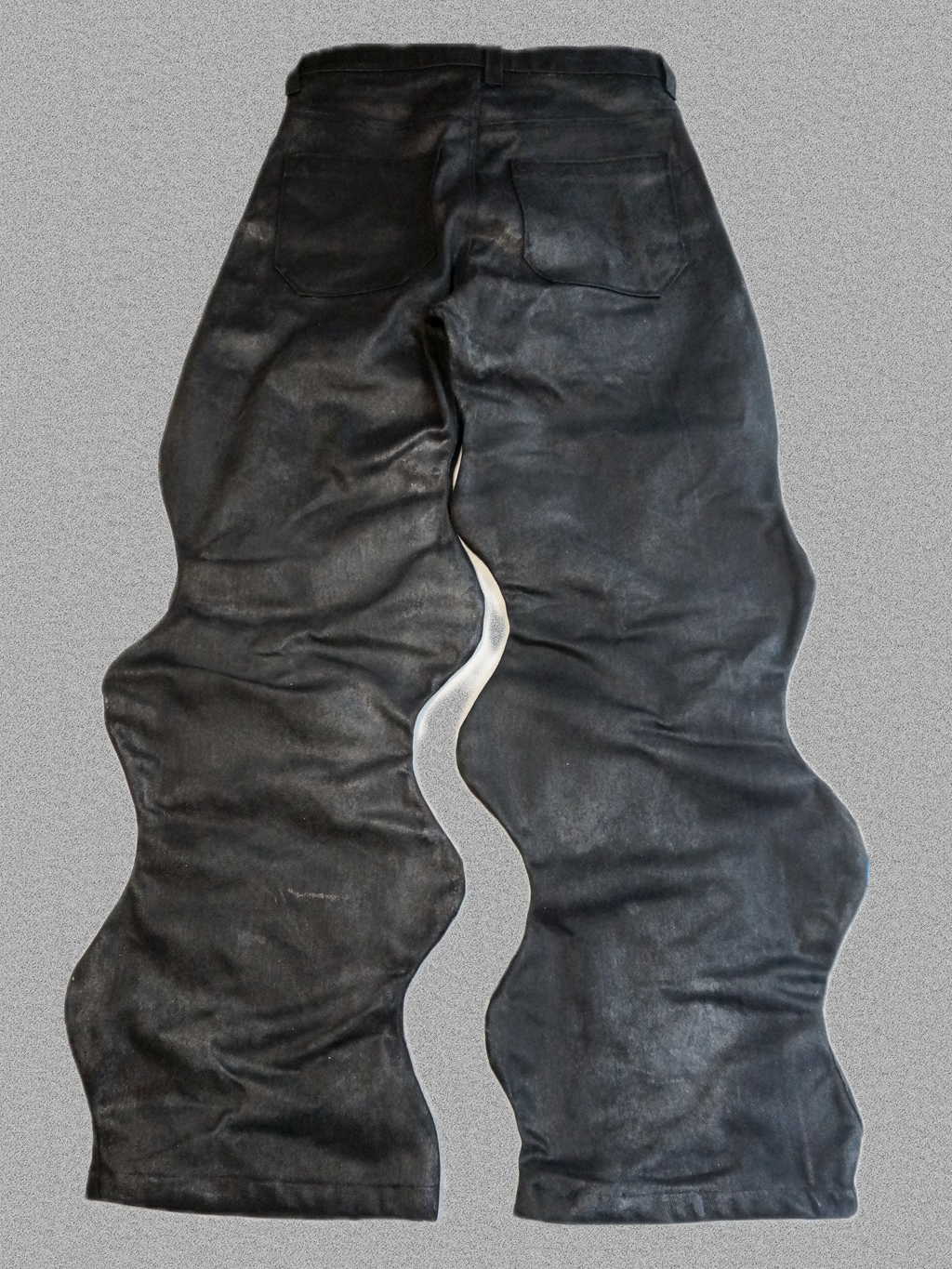 WAVY COATING JEANS