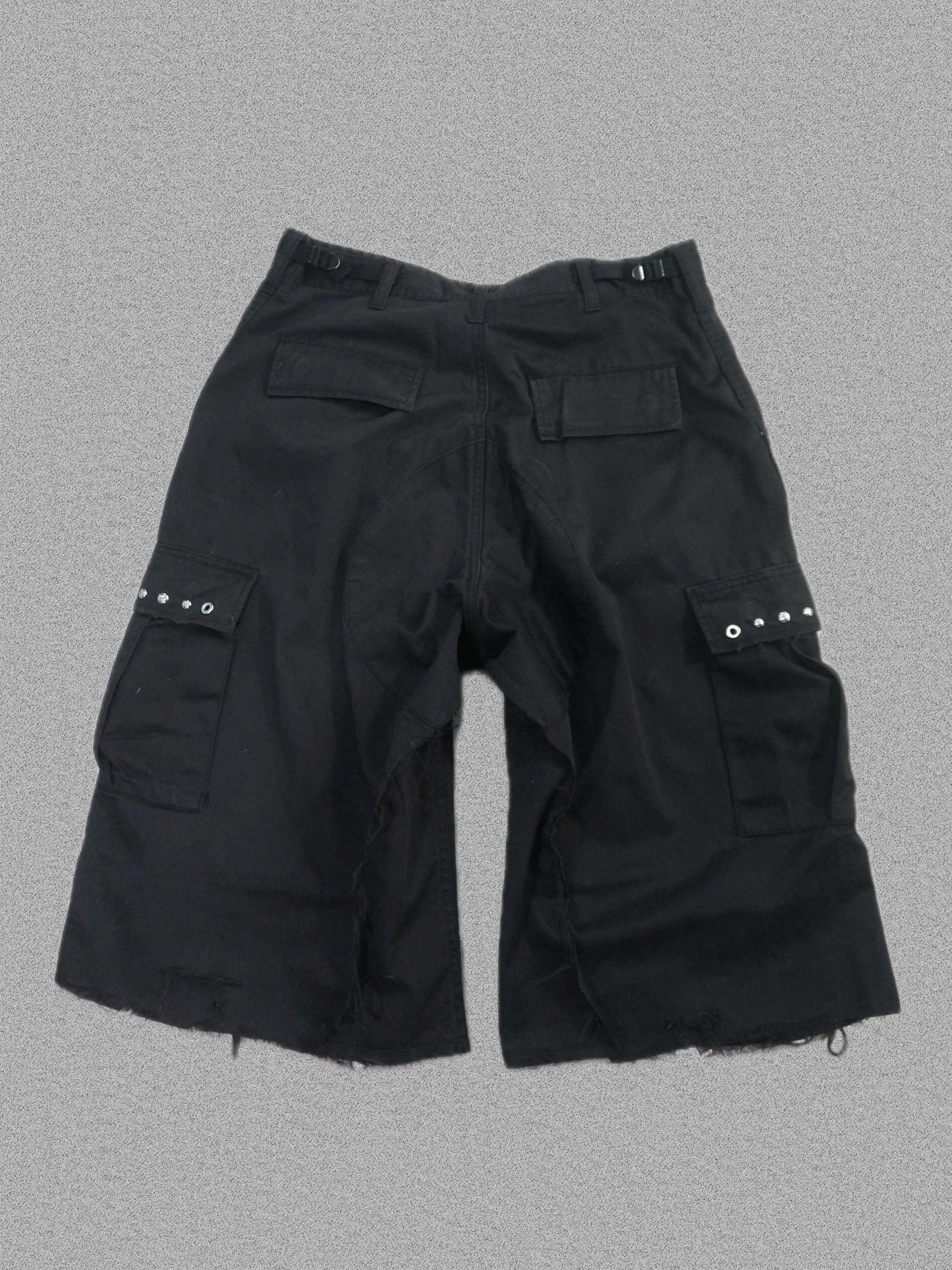SKELETON JOGGER SHORTS