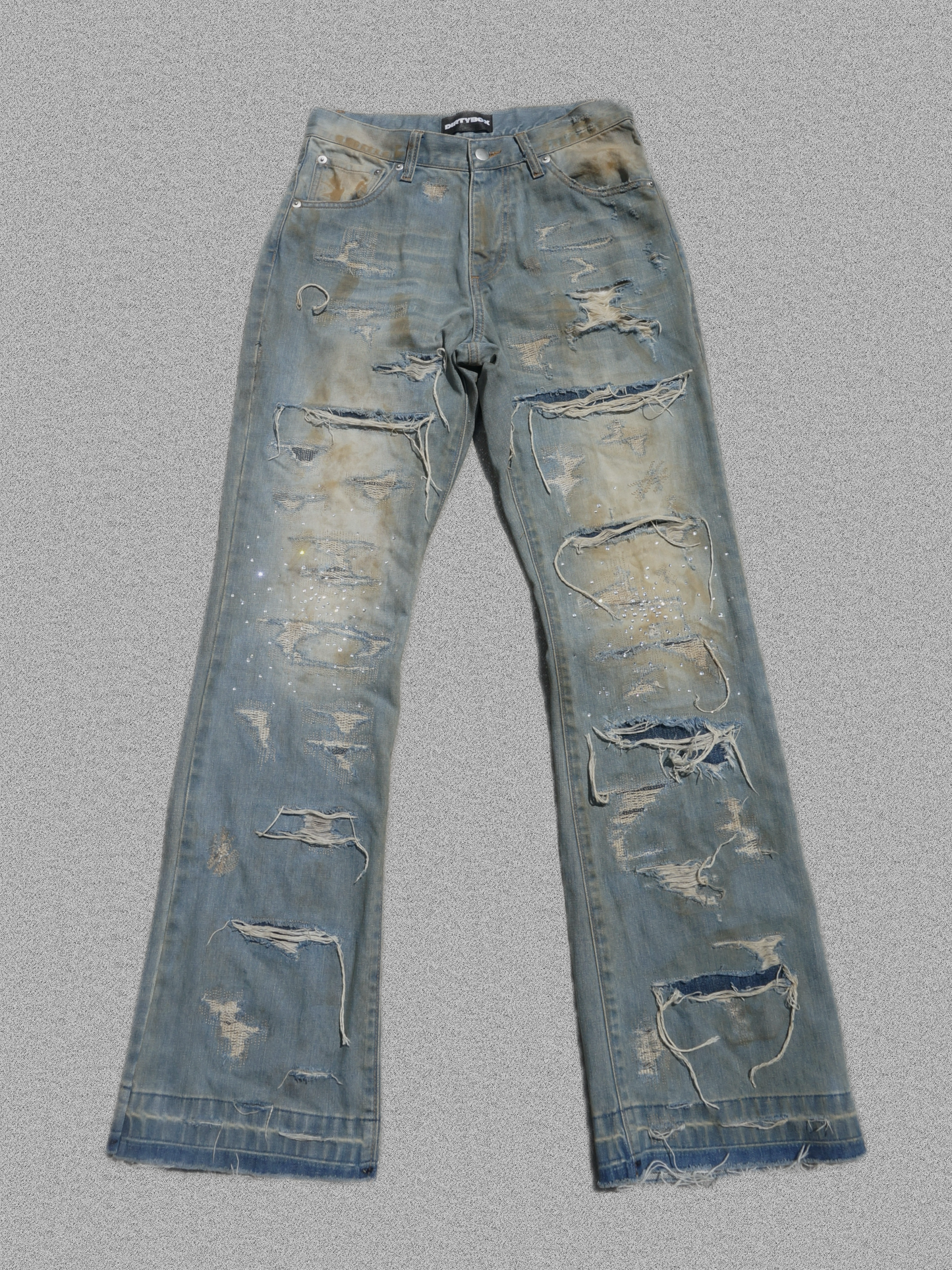 DESTROYED JEANS