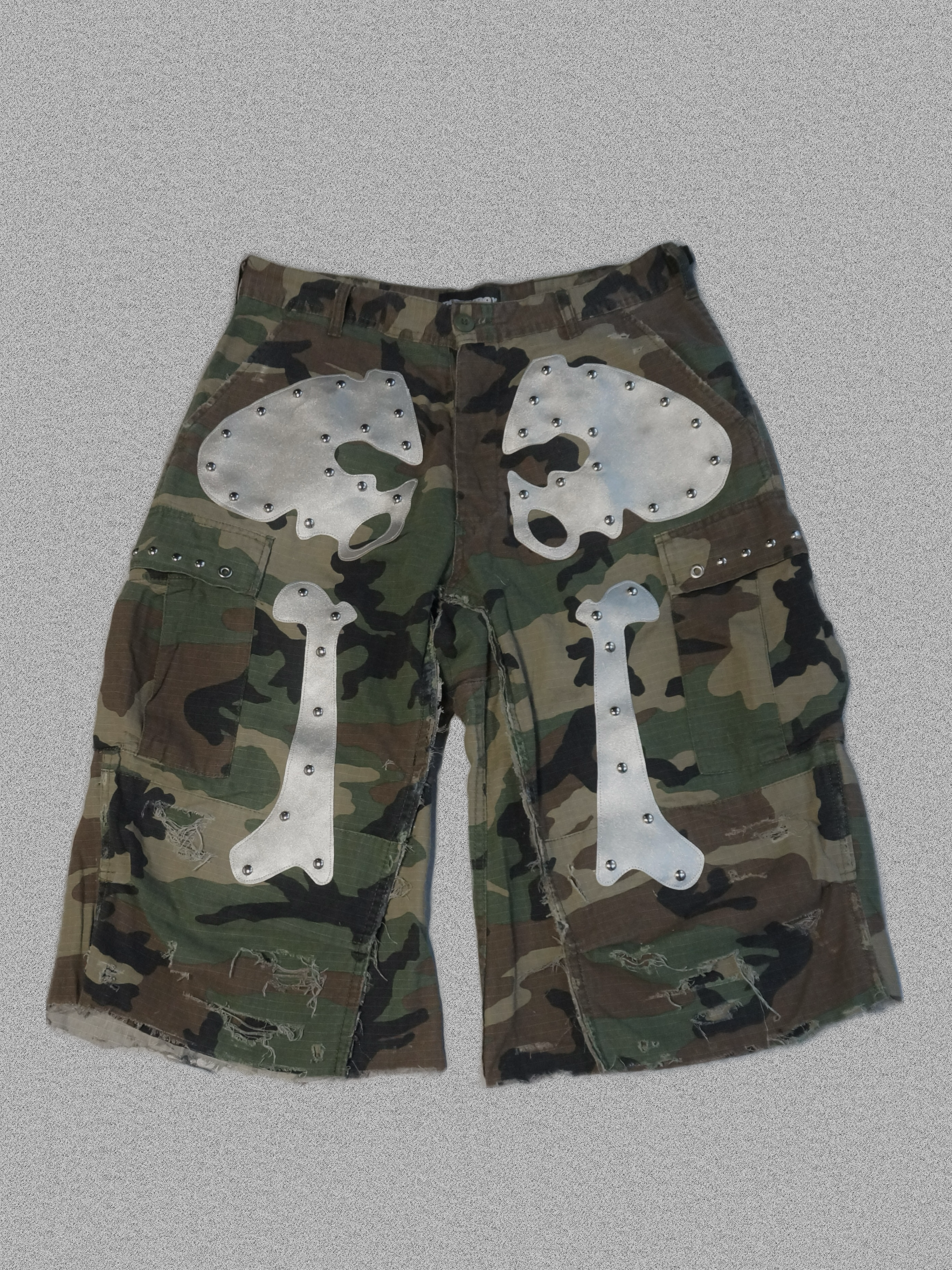 SKELETON JOGGER SHORTS