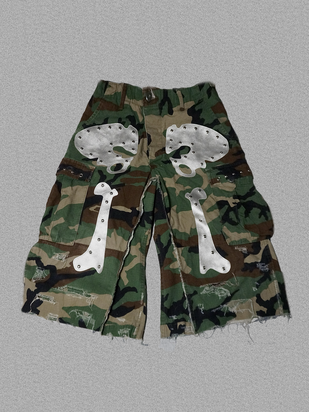 SKELETON JOGGER SHORTS