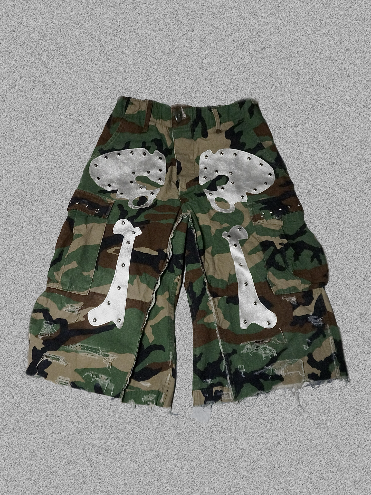 SKELETON JOGGER SHORTS