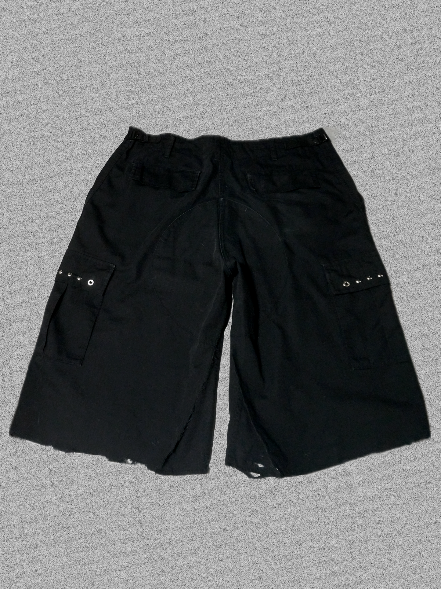 SKELETON JOGGER SHORTS